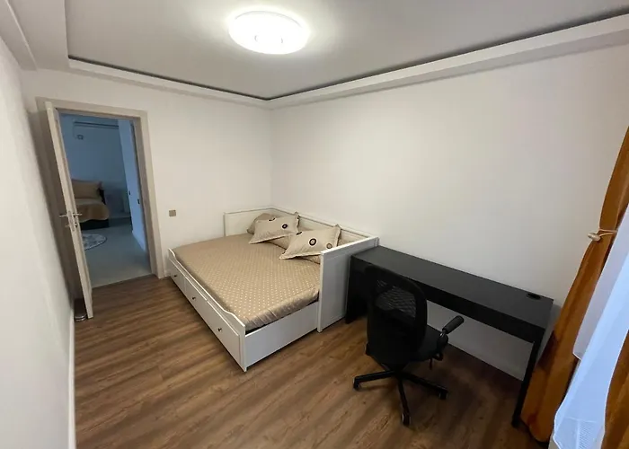 Apusului Apartamento *