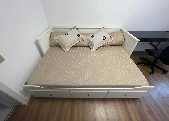 Apusului * Бухарест