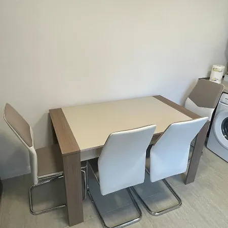 Apartment Apusului